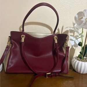 Foxer Chic Maroon Leather Shoulder Bag